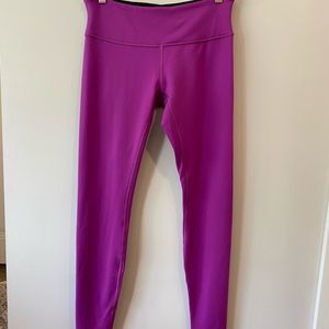 Lululemon reversible Wunder Under Leggings Size 8